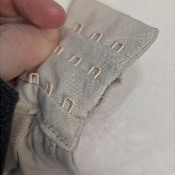 Soma Stunning Support Full Coverage Floral Lace Underwire Light Tan Bra Size 34D - Picture 6 of 10